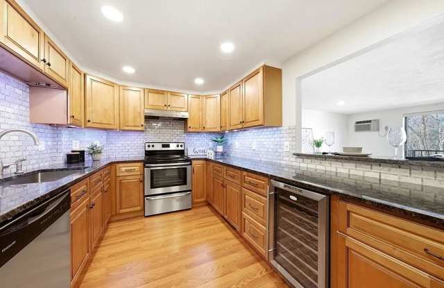 9 Broadway Apt 217 Gallery 2