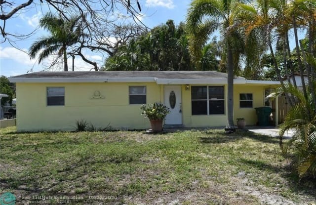 4184 SW 49th Ct - 4184 Southwest 49th Court, Dania Beach, FL 33314