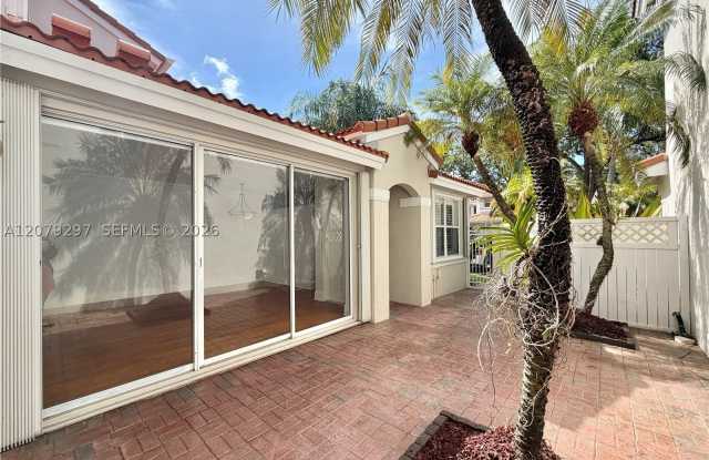 1135 Cliffrose St Gallery 3
