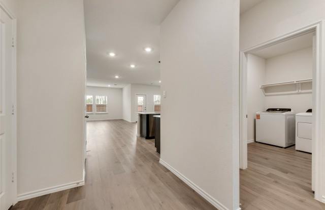 124 Labein Avenue Gallery 4