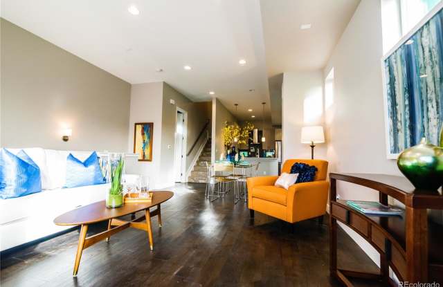 2213 Eliot St photos photos