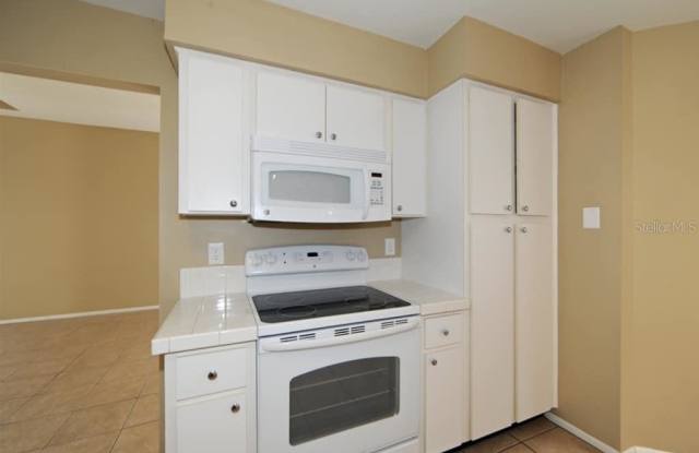 13402 SILVERCREEK DRIVE Gallery 4