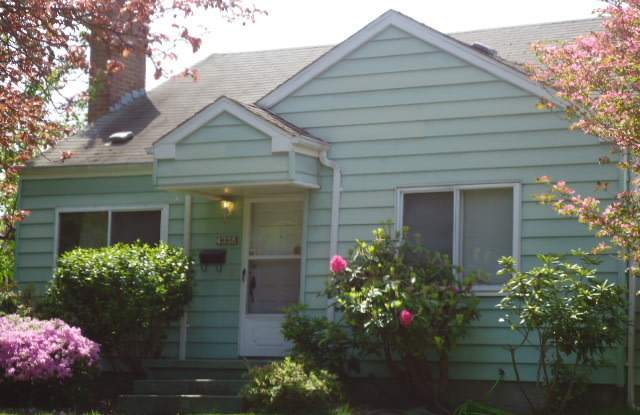 4338 East C Street - 4338 East C Street, Tacoma, WA 98404