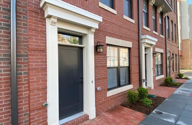 619 Parkside Pl NE - 619 Parkside Place Northeast, Washington, DC 20019