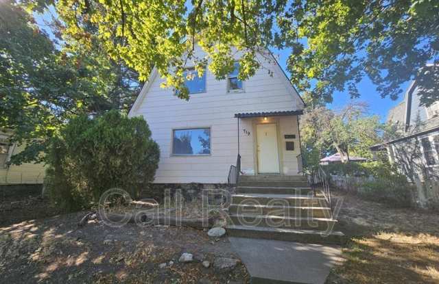 719 W Augusta photos photos