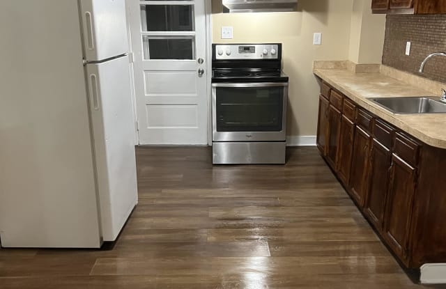 52 Balm St - 52 Balm Street, Harrisburg, PA 17103
