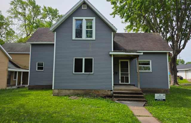 $1,200 |3Bd 1.5+Ba| 633 Hudson St| Available Now! photos photos