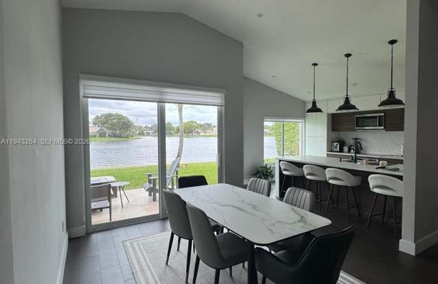 16440 Ruby Lake photos photos