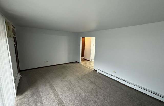 15226 Martin Luther King Drive Gallery 3