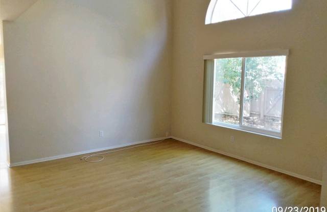 8704 Ginger Snap Lane Gallery 3