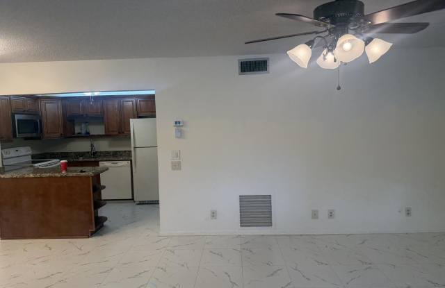 211 Pine Hov Circle unit: D-2 photos photos