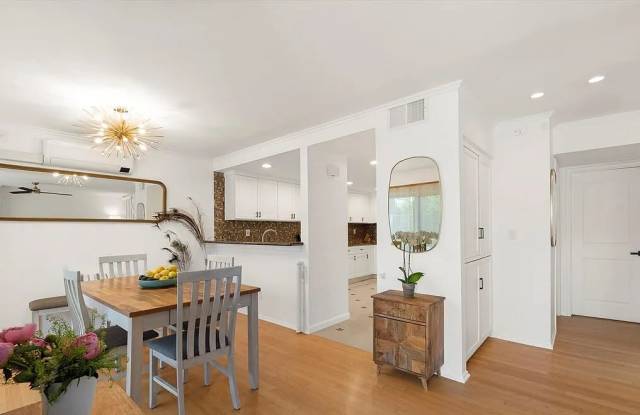 2100 Plaza Del Amo Unit 113 photos photos