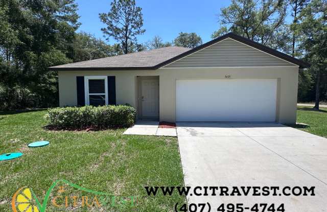 8605 N Sandree Dr photos photos