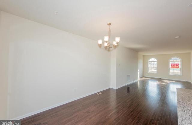 7406 FOUR GARDENS ROAD Gallery 4