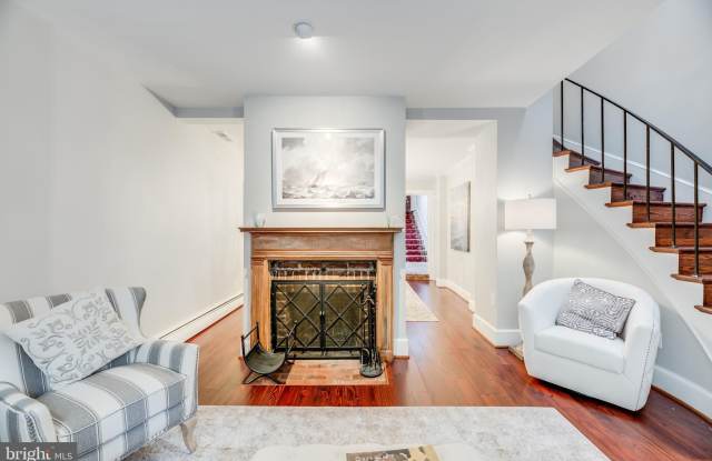 1656 32ND STREET NW Gallery 2