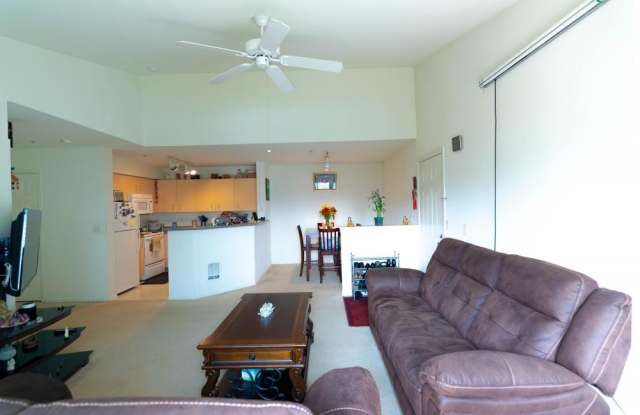 3333 164th St. SW Gallery 3