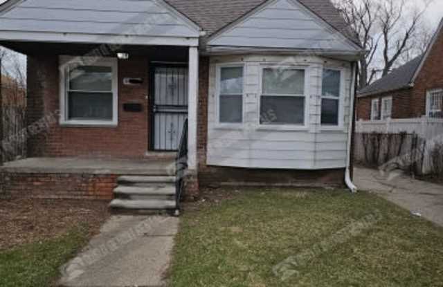 8442 Warwick St photos photos