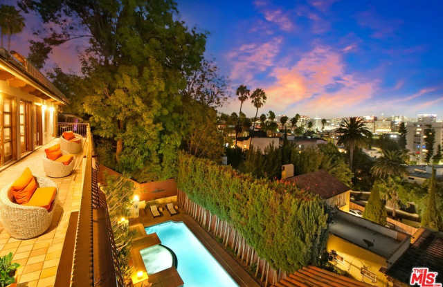 6640 Whitley Ter - 6640 Whitley Terrace, Los Angeles, CA 90068