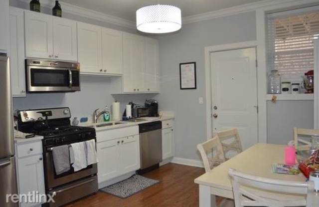 717 W Belmont 1R Gallery 2