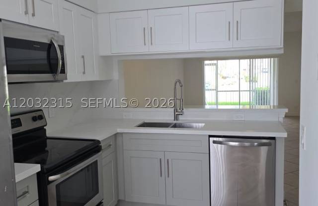 1 Simonton Cir Gallery 4