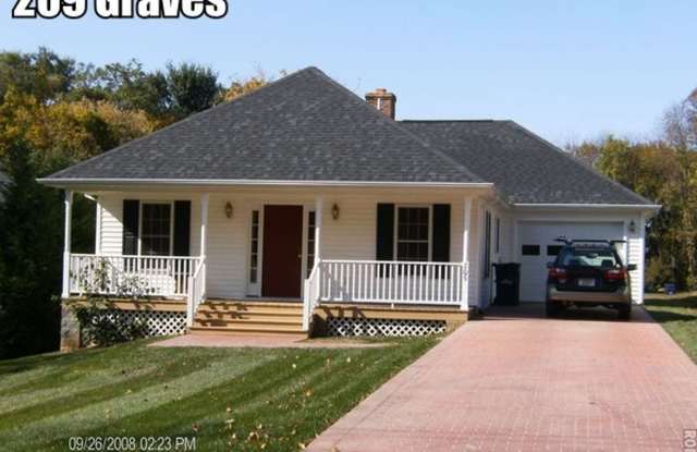 2 Bedroom 1 Bath House with 1 car garage photos photos