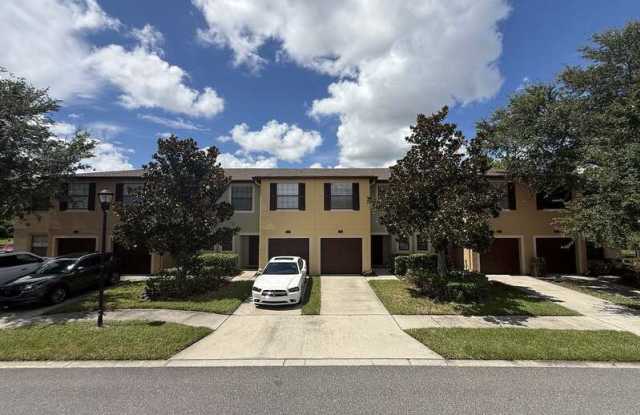 2516 Oleander Lakes Drive Gallery 2
