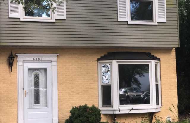6301 HILLARY COURT Gallery 2