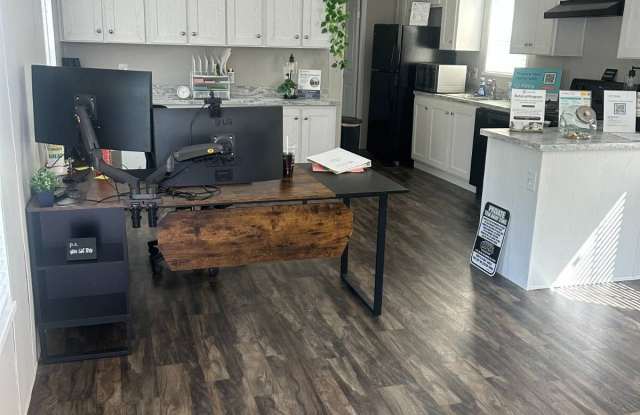 16 Parkview Dr. photos photos