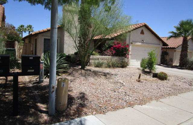 1817 N PALM Drive Gallery 2