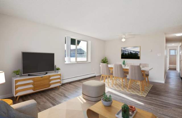 Candlelight Apartments Gallery 3