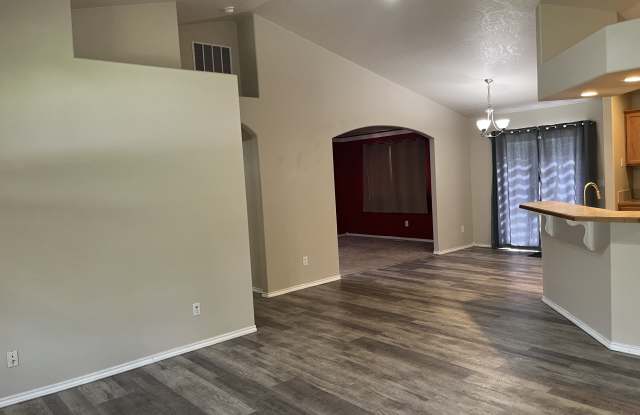 16935 North Denemere Loop Gallery 3