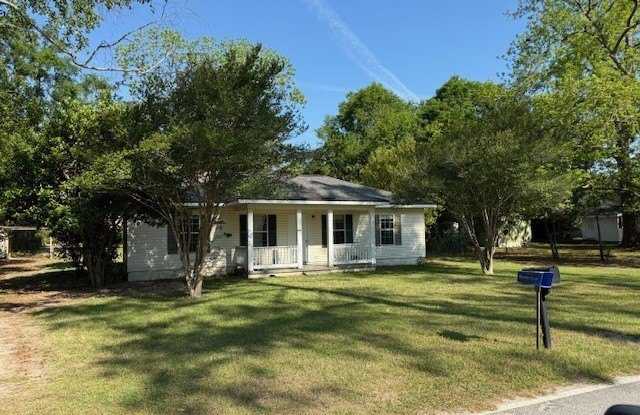 101 College Street photos photos