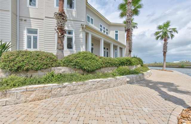 3700 Island Moorings Parkway - 3700 Island Moorings Parkway, Port Aransas, TX 78373