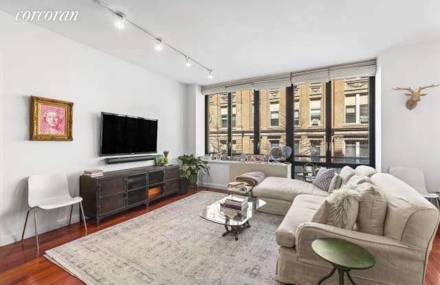 50 West 15Th Street - 50 W 15th St, New York City, NY 10011