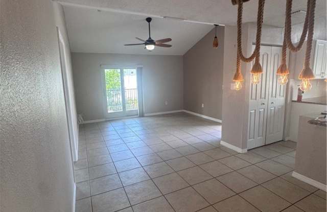 3421 Winkler Avenue Gallery 4