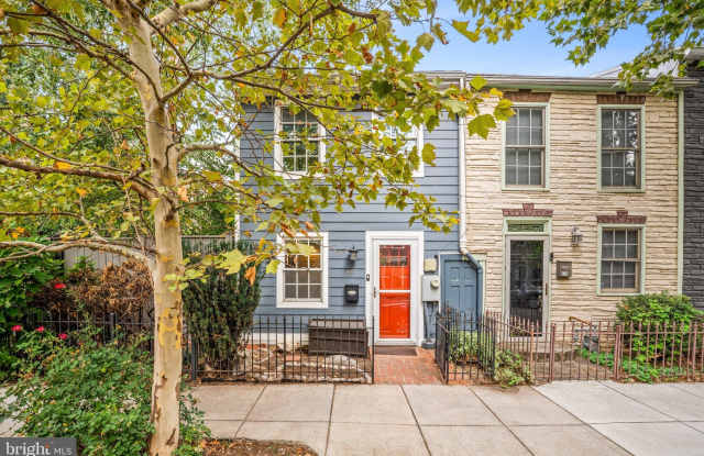 481 RIDGE Street NW Gallery 1