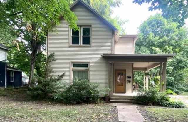804 West Hill Street - 1 photos photos