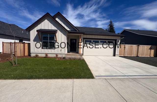 Gorgeous New Construction in Brand New Veneta Subdivision photos photos