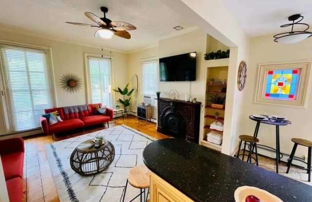 36 South Street unit: 38 photos photos