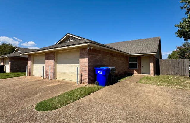 Duplex photos photos