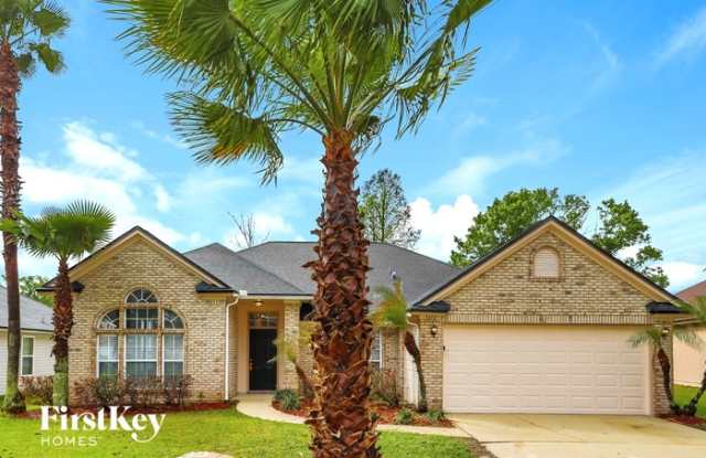 5372 Chestnut Lake Drive - 5372 Chestnut Lake Drive, Jacksonville, FL 32258