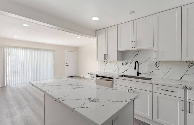 Seaview Terrace Apartments Gallery 3