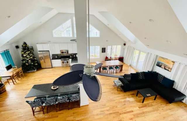 820 BAY FRONT AVENUE photos photos