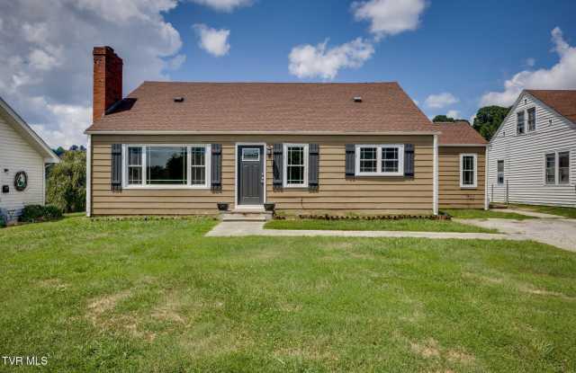 141 Franklin Street - 141 Franklin Street, Kingsport, TN 37665 141 Franklin Street - 141 Franklin Street, Kingsport, TN 37665