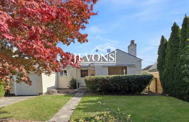 Beautiful two-story home in a walkable area near dining, shopping, entertainment and schools! photos photos