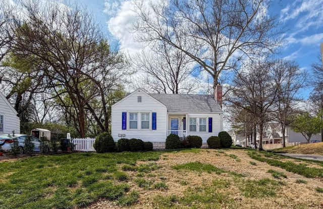2601 Rockford Avenue photos photos