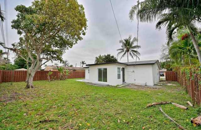 2781 SW 47th St N photos photos