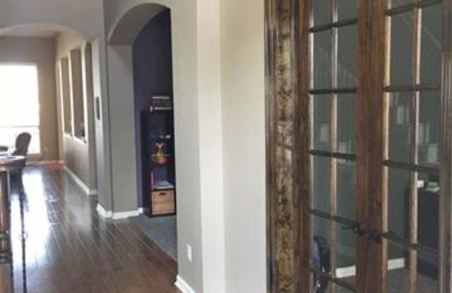 4041 White Porch Road Gallery 4