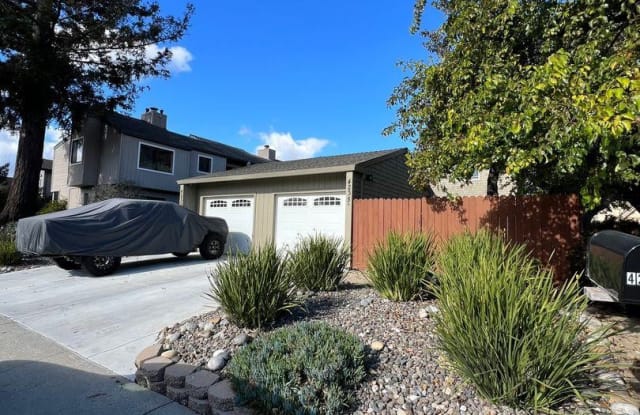 4235 Grace ST A - 4235 Grace Street, Capitola, CA 95010