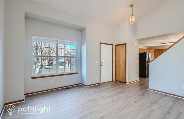 446 West 116th Place Gallery 3
